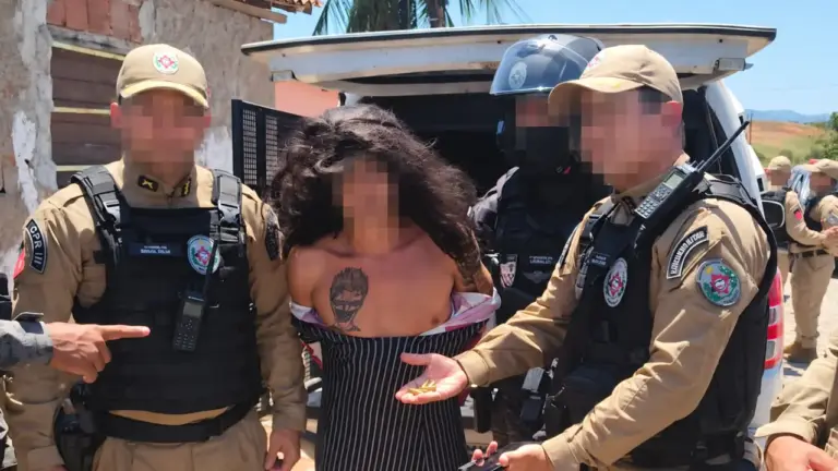 Suspeito de 16 homicídios é capturado disfarçado de mulher após operação - Studio TV