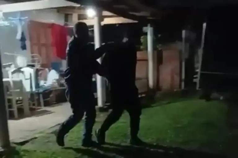 Suspeito de homicídio após discussão por colheita de pinhão é preso em Estância Velha - Studio TV