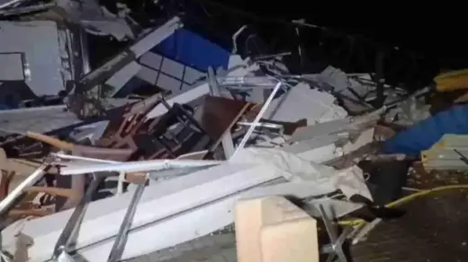 Vendavais com rajadas acima de 100 km/h deixam um morto e provocam destruição no Paraná - Studio TV