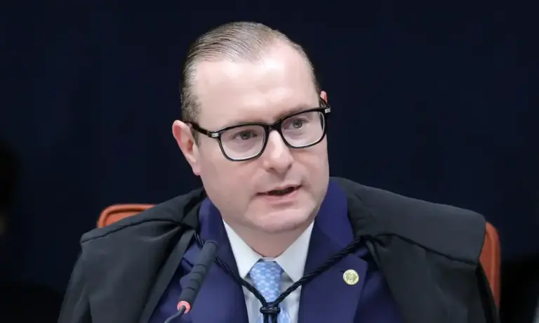 Zanin nega liminar para obrigar Senado a instalar CPI sobre caso Master - Studio TV