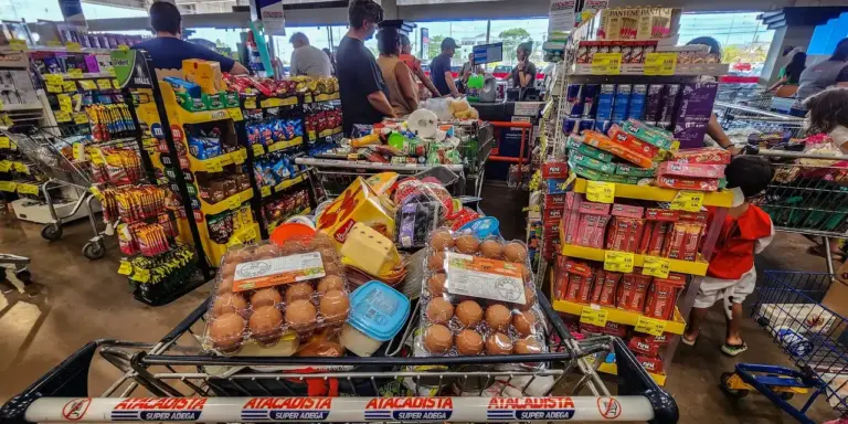 Abras aponta alta no consumo de alimentos após proibição das bets - Studio TV