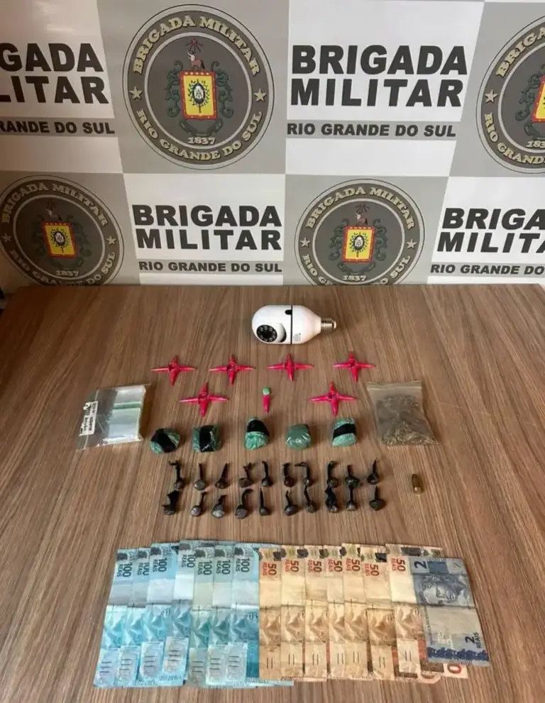 Adolescente de 16 anos é apreendido com drogas, dinheiro e munição em Bento Gonçalves - Studio TV