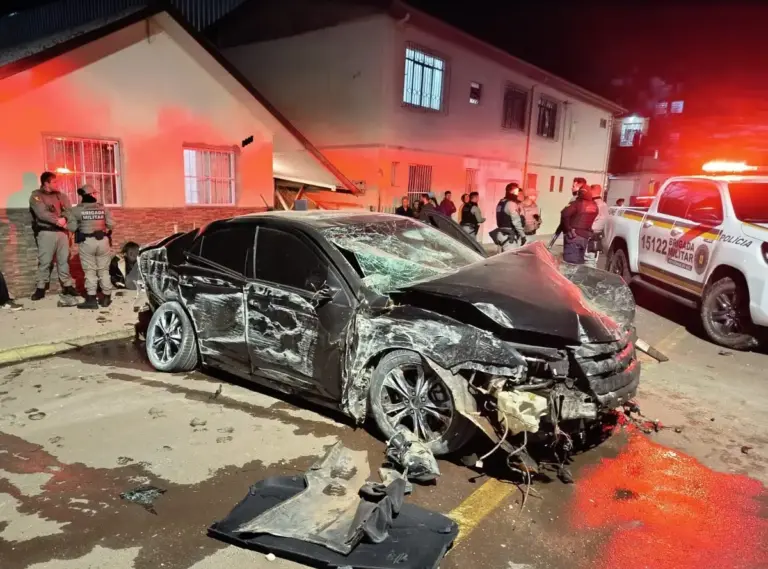 Adolescente foge da Brigada Militar, provoca acidente e fica ferido em Vacaria - Studio TV