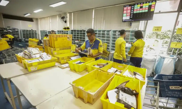 AliExpress e Correios fecham acordo para acelerar entregas de compras internacionais no Brasil - Studio TV