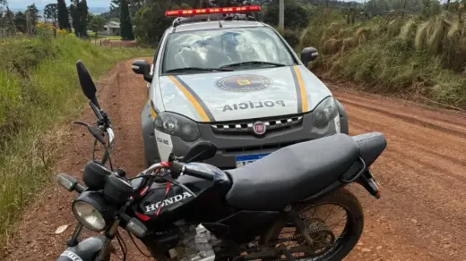 Brigada Militar apreende moto com sinais de adulteração em Caseiros - Studio TV