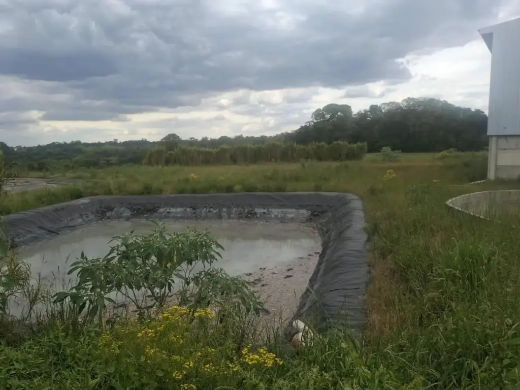 Estruturas e áreas vistoriadas durante fiscalização ambiental em Passo Fundo