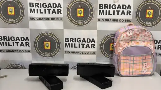 Brigada Militar prende dois homens e apreende 3 kg de maconha em Caxias do Sul - Studio TV