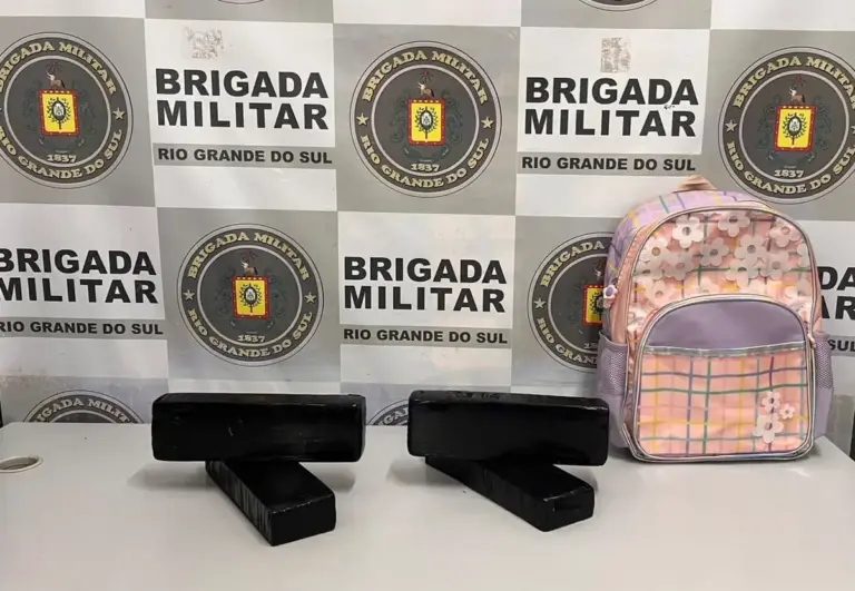 Brigada Militar prende dois homens e apreende 3 kg de maconha em Caxias do Sul - Studio TV
