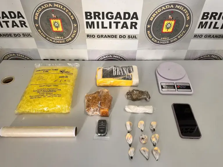 Brigada Militar prende mulher e apreende mais de 1,5 kg de cocaína e crack em Caxias do Sul - Studio TV