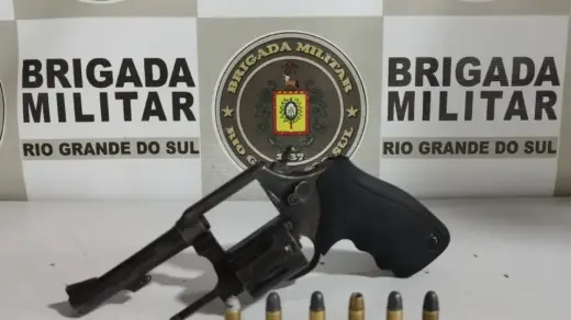 Brigada Militar prende suspeito de roubo e recupera motocicleta em Fagundes Varela - Studio TV