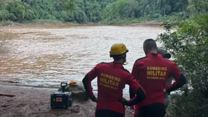Buscas são realizadas por mulher desaparecida no Rio Carreiro, entre Guaporé e Vista Alegre do Prata - Studio TV