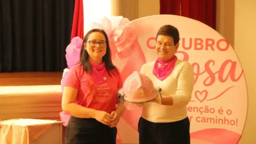 Capacete Rosa arrecada R$ 50 mil para a Liga e escolhe guardiã em Veranópolis - Studio TV