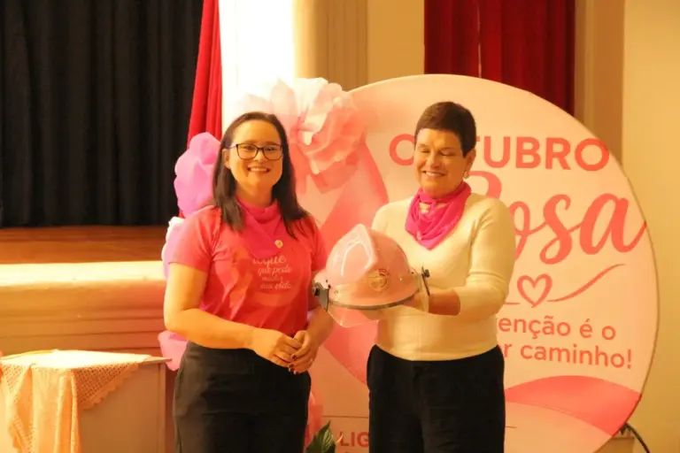 Capacete Rosa arrecada R$ 50 mil para a Liga e escolhe guardiã em Veranópolis - Studio TV