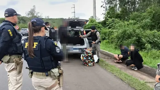 Casal é preso após furtar lojas em Bento Gonçalves e fugir pela ERS-122 - Studio TV