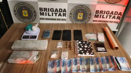 Casal é preso por tráfico de drogas e quase 1,4 kg de maconha é apreendido em Garibaldi - Studio TV