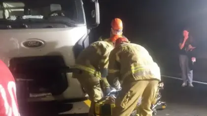 Colisão entre caminhão e carro da Prefeitura de Trindade do Sul deixa feridos na BR-386 - Studio TV