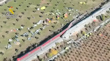 Colisão entre trens de alta velocidade deixa dezenas de mortos na Espanha - Studio TV