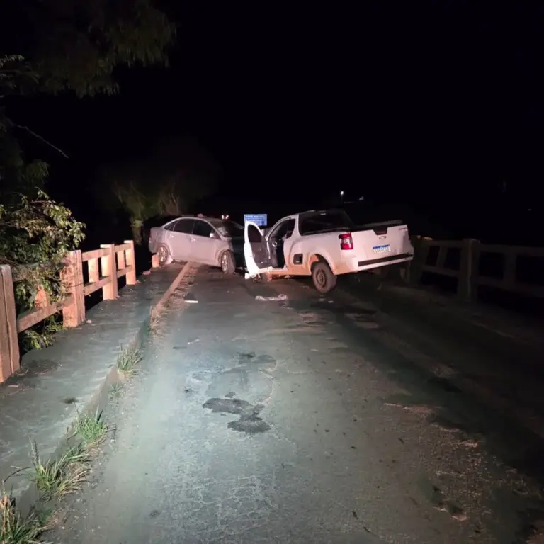 Colisão frontal na ERS-129 deixa três pessoas feridas entre Casca e São Domingos do Sul - Studio TV