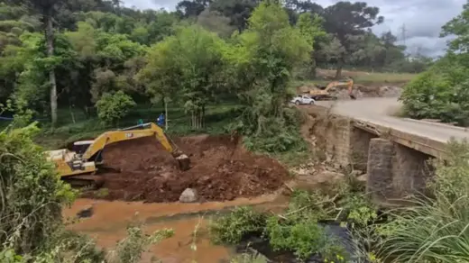 Começam as obras da ponte sobre o Arroio Barra Fria na ERS-441 - Studio TV