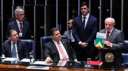 Congresso promulga aposentadoria especial para agentes de saúde; mulheres poderão se aposentar aos 57 anos e homens aos 60 - Studio TV