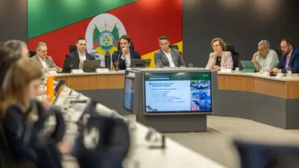 Eduardo Leite e Luciano Zucco discutem prevenção de desastres e Plano Rio Grande durante transição de governo no RS - Studio TV