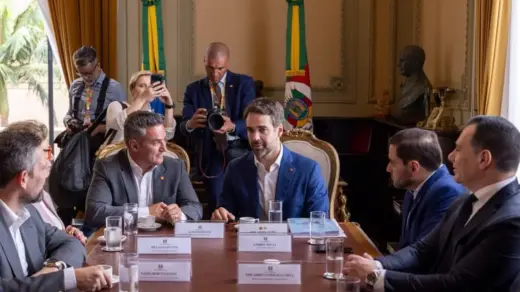 Eduardo Leite e Luciano Zucco iniciam transição de governo no Rio Grande do Sul - Studio TV