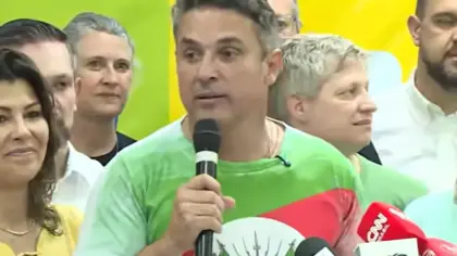 Eduardo Leite parabeniza Zucco e anuncia início da transição no governo do RS - Studio TV