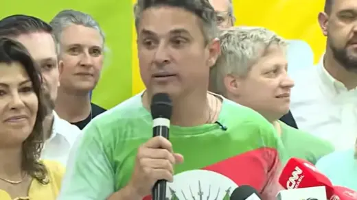 Eduardo Leite parabeniza Zucco e anuncia início da transição no governo do RS - Studio TV