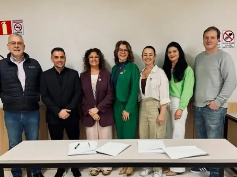Femaçã e AM9 assinam contrato para realização da XII edição em Veranópolis - Studio TV