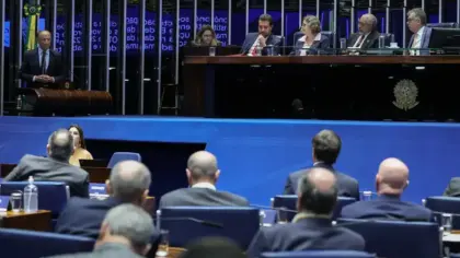 Fim da escala 6x1 avança no Senado e pode ter primeira votação nesta quarta-feira (14) - Studio TV