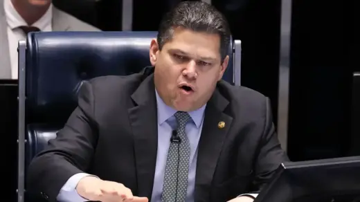 Fim da escala 6x1: Congresso prevê promulgação nesta sexta-feira e empresas terão 60 dias para adaptação - Studio TV