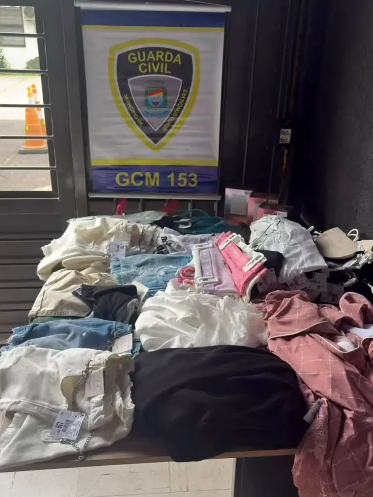 GCM prende três suspeitos de furtos e recupera mais de R$ 17 mil em mercadorias em Bento Gonçalves - Studio TV