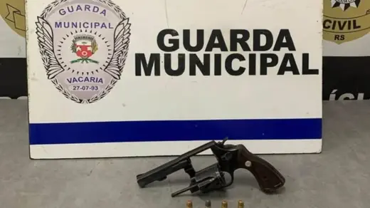 Guarda Municipal prende foragido após ocorrência com arma de fogo em Vacaria - Studio TV