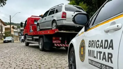 Homem é preso com 3,4 kg de maconha após entrega a adolescentes em São Marcos - Studio TV