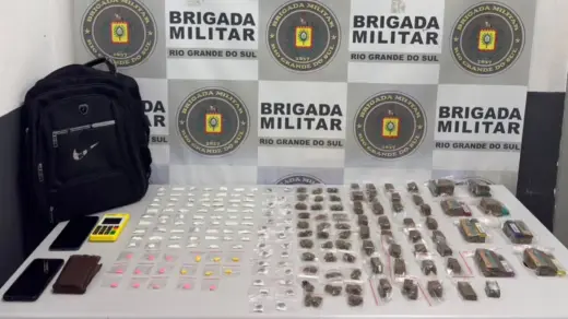 Homem é preso com maconha, cocaína, ecstasy e haxixe em Caxias do Sul - Studio TV