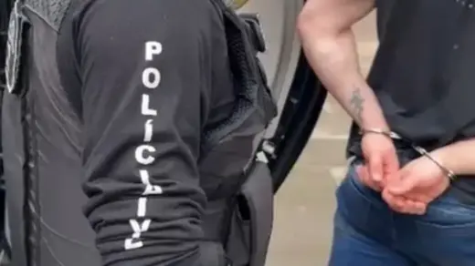 Homem é preso no Litoral Norte do RS por armazenar material de abuso sexual infantil - Studio TV