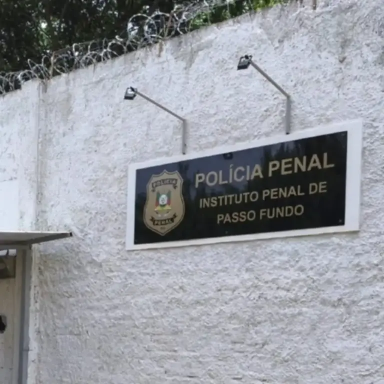 Homem foge do Instituto Penal de Passo Fundo e mobiliza buscas nesta sexta-feira - Studio TV