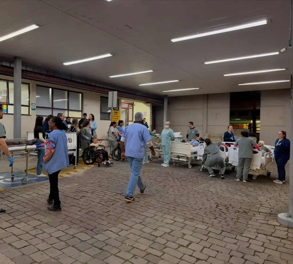 Registro do treinamento de emergência no HCSPL em Veranópolis