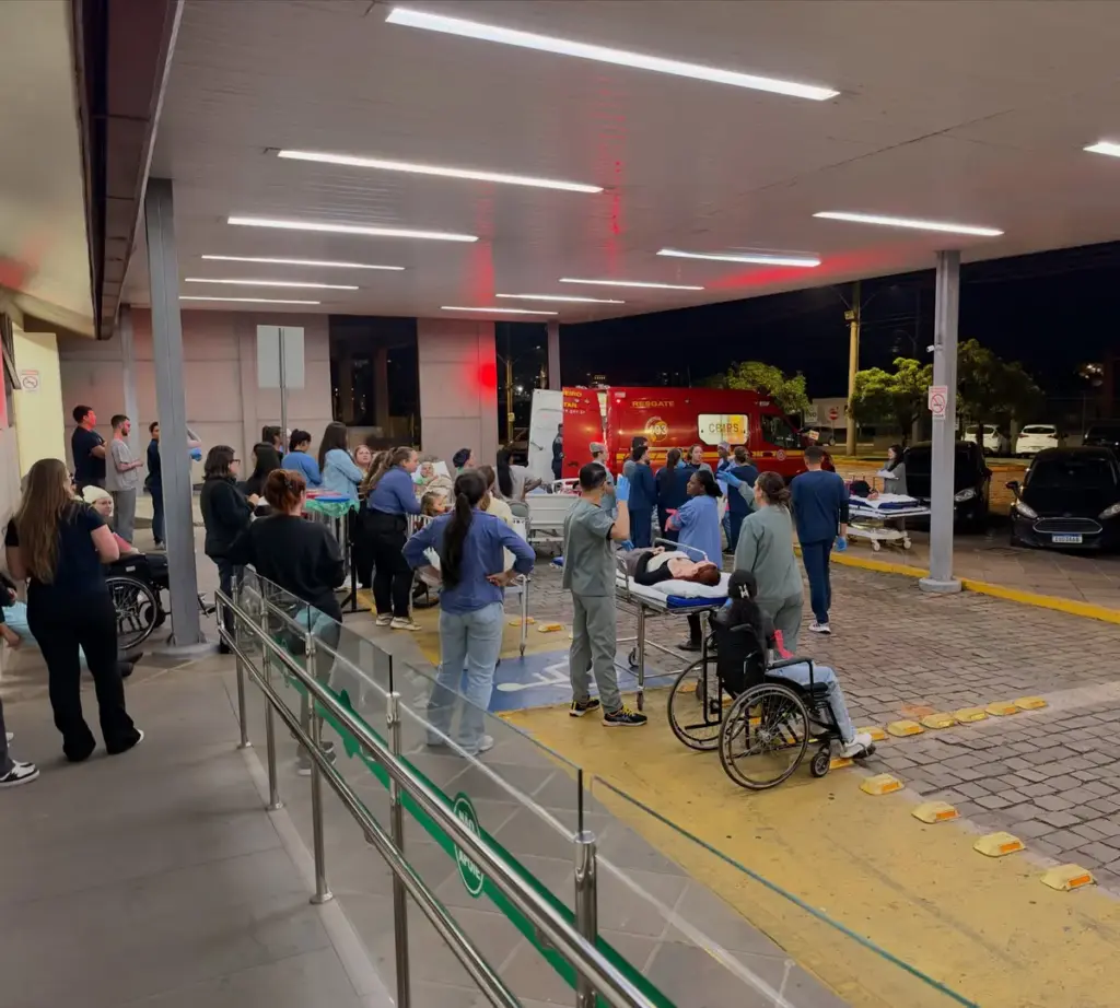Registro do treinamento de emergência no HCSPL em Veranópolis