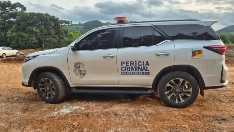 Identificado jovem encontrado morto a tiros dentro de carro em Bento Gonçalves - Studio TV