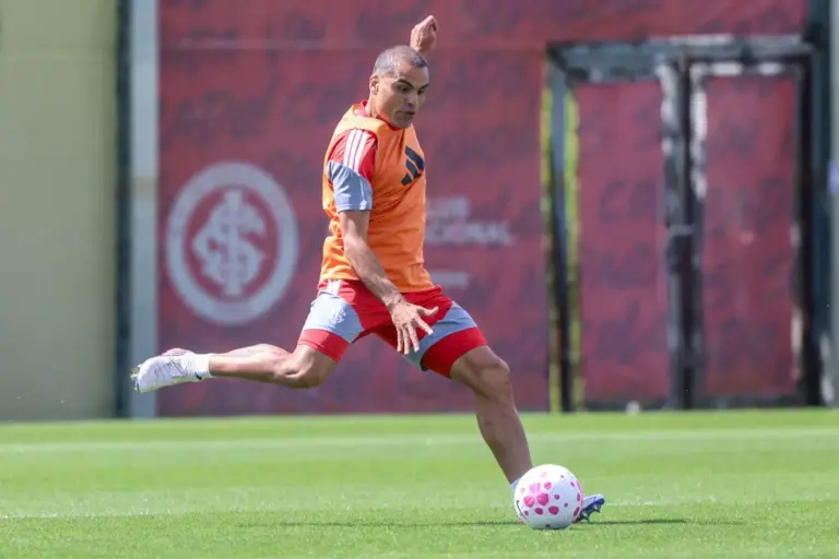 Inter perde de virada para o Fluminense por 2 a 1 no Maracanã - Studio TV