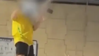 Mãe procura a Justiça após filho de 9 anos aparecer com armas de brinquedo durante comemoração eleitoral - Studio TV