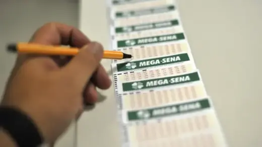 Mega-Sena acumula e vai sortear prêmio de R$ 150 milhões nesta quarta-feira - Studio TV