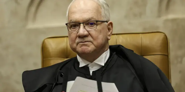 Mendonça retoma caso do INSS, e Fachin mantém investigações do Banco Master - Studio TV