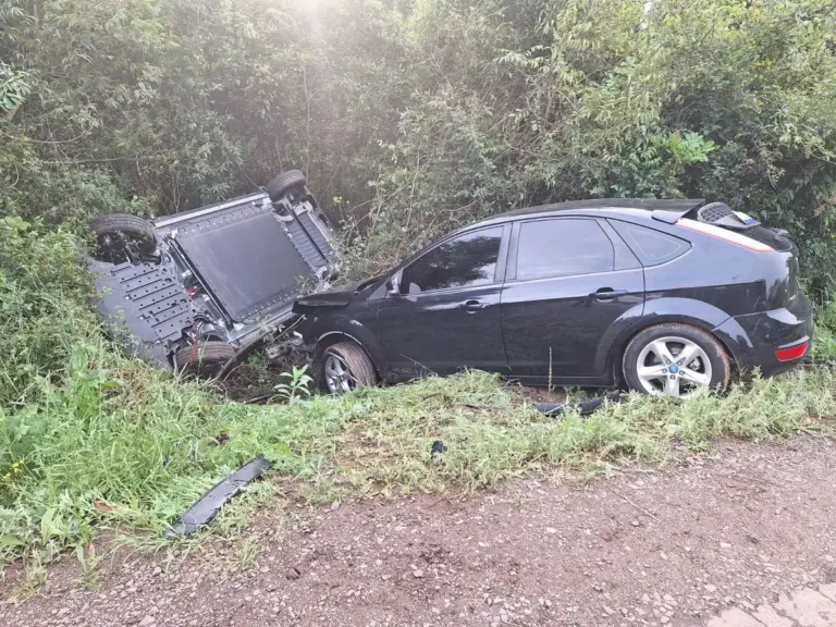 Motorista embriagado se envolve em acidente na ERS-118, em Alvorada - Studio TV