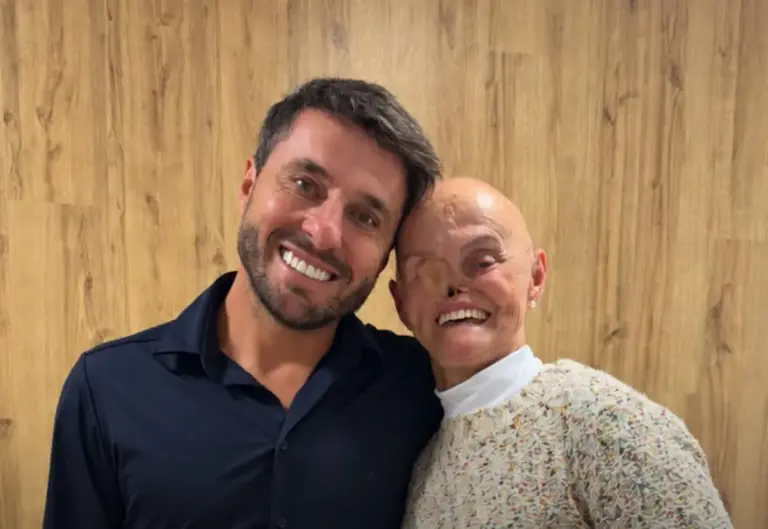 Mulher que enfrentou 73 tumores de pele receberá tratamento para reconstrução facial em Santa Catarina - Studio TV