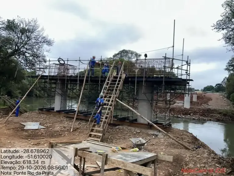 Obras da ponte sobre o Rio da Prata seguem o cronograma na BR-470 - Studio TV