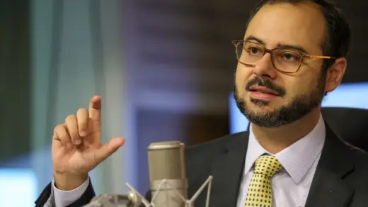 Pix MEI ainda não abriu cadastro; governo alerta para golpes com promessa de dinheiro - Studio TV