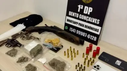 Polícia Civil prende quatro jovens e apreende armas com numeração raspada em Bento Gonçalves - Studio TV