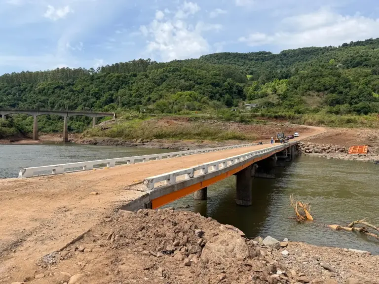 Ponte entre Cotiporã e Bento Gonçalves terá passagem provisória para veículos leves a partir de sábado - Studio TV